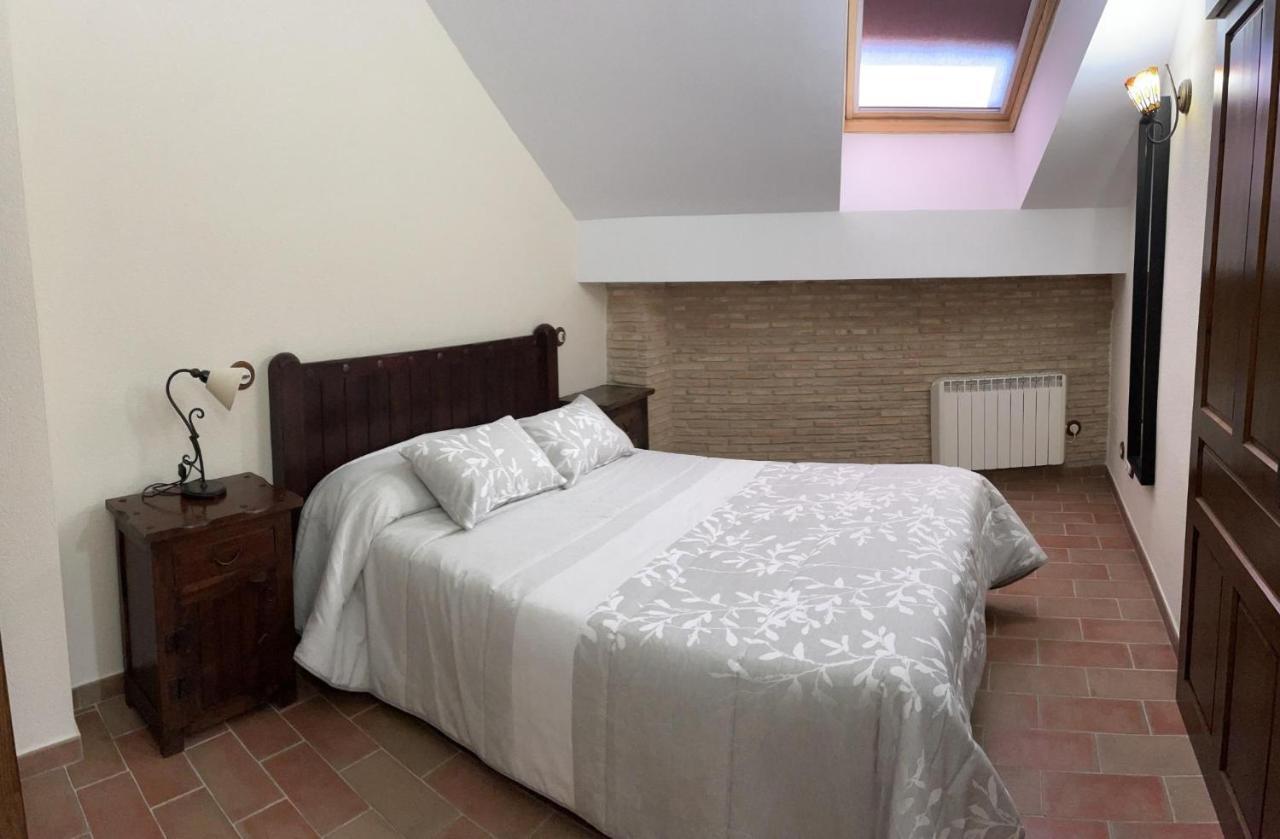 Leyendas De Monfraguee Torrejon el Rubio Ngoại thất bức ảnh